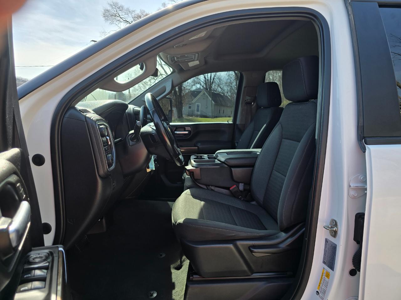 Chevrolet Silverado 2500HD LT Crew Cab Short Box 4WD 2023