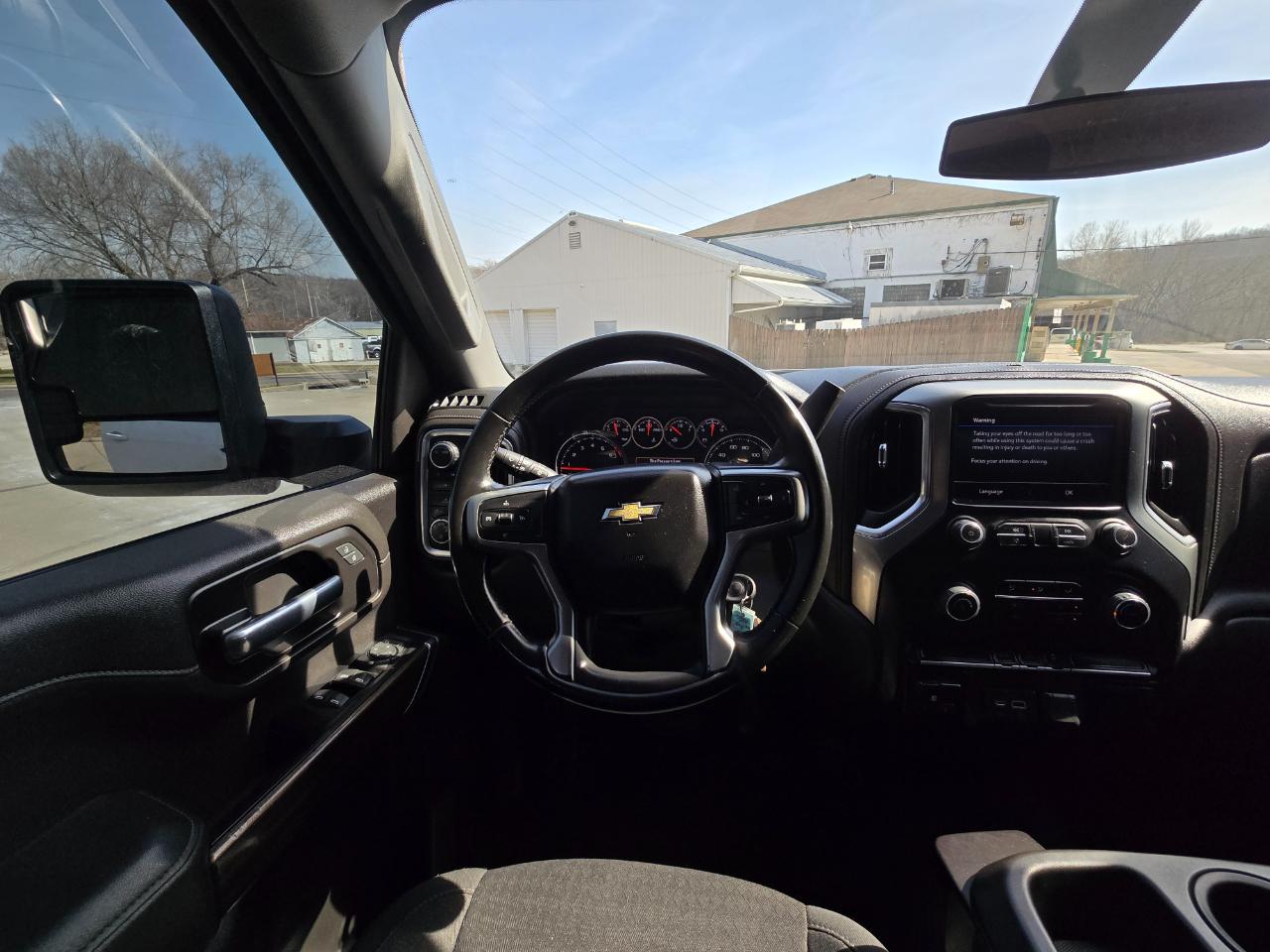 Chevrolet Silverado 2500HD LT Crew Cab Short Box 4WD 2023