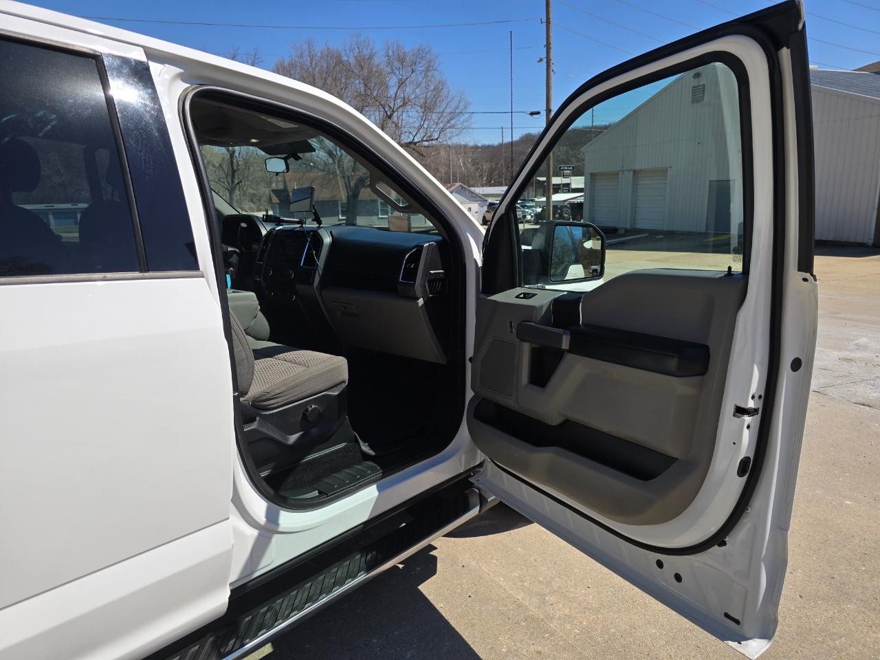 Ford F-150 XLT SuperCrew 6.5-ft. Bed 4WD 2016