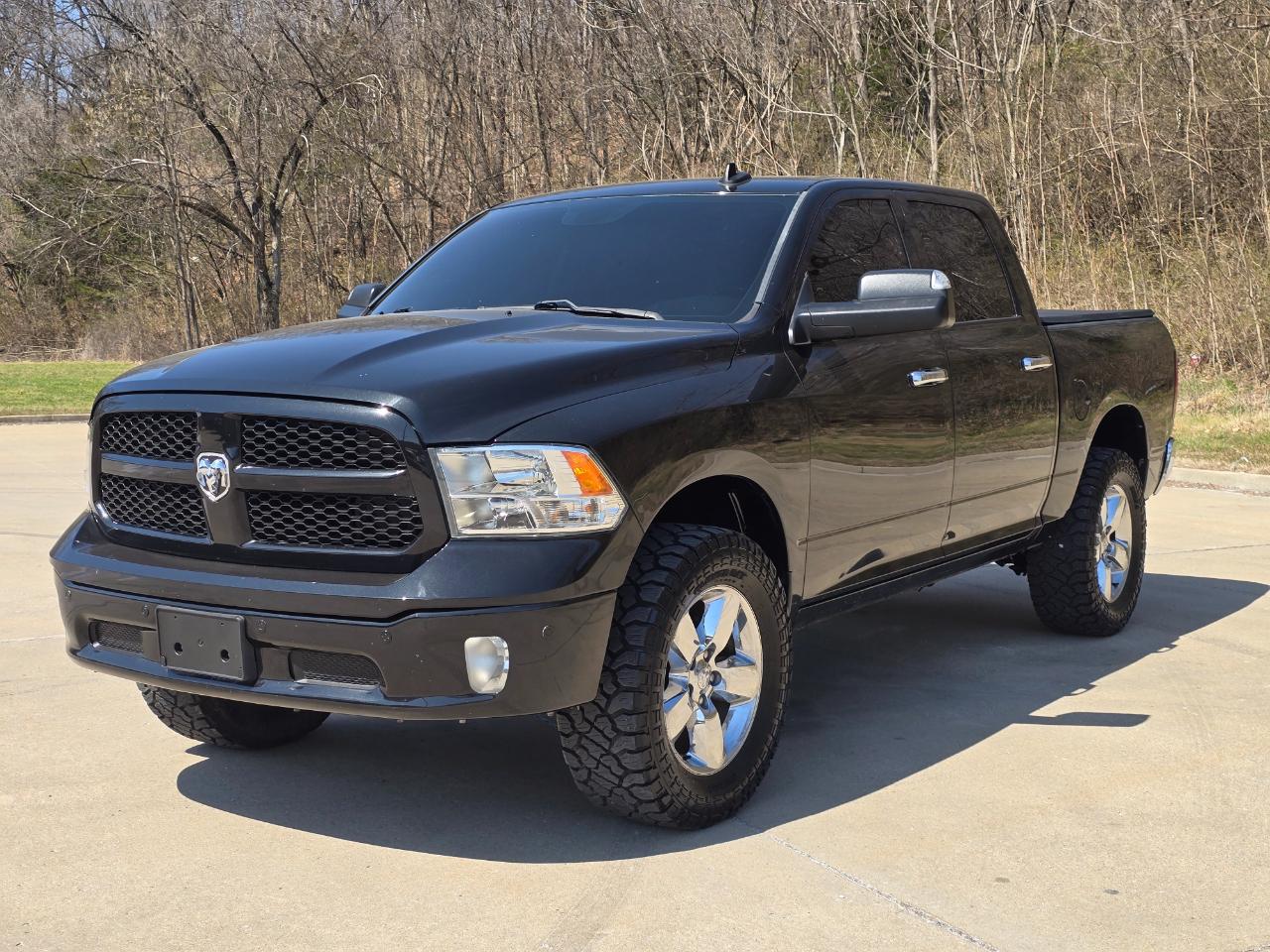 RAM 1500 Big Horn Crew Cab 4WD 2017