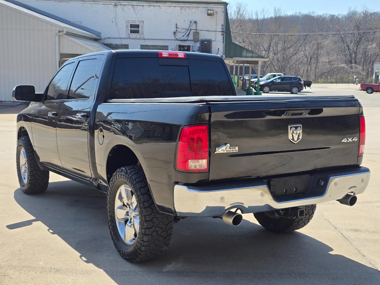 RAM 1500 Big Horn Crew Cab 4WD 2017