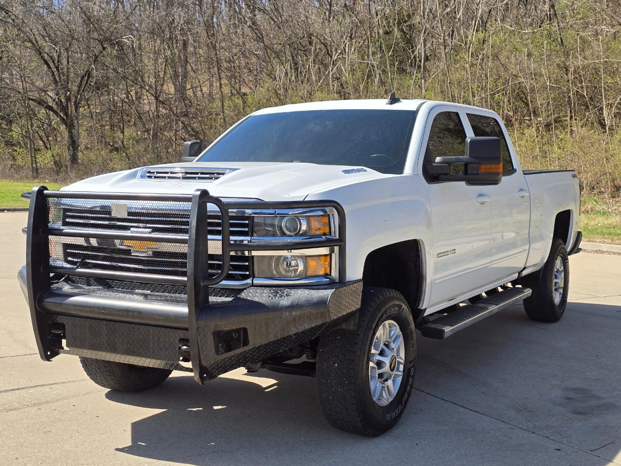 Chevrolet Silverado 2500HD LT Crew Cab 4WD 2017