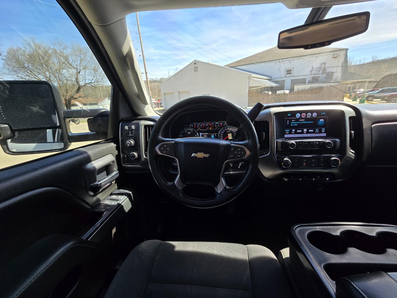 Chevrolet Silverado 2500HD LT Crew Cab 4WD 2017