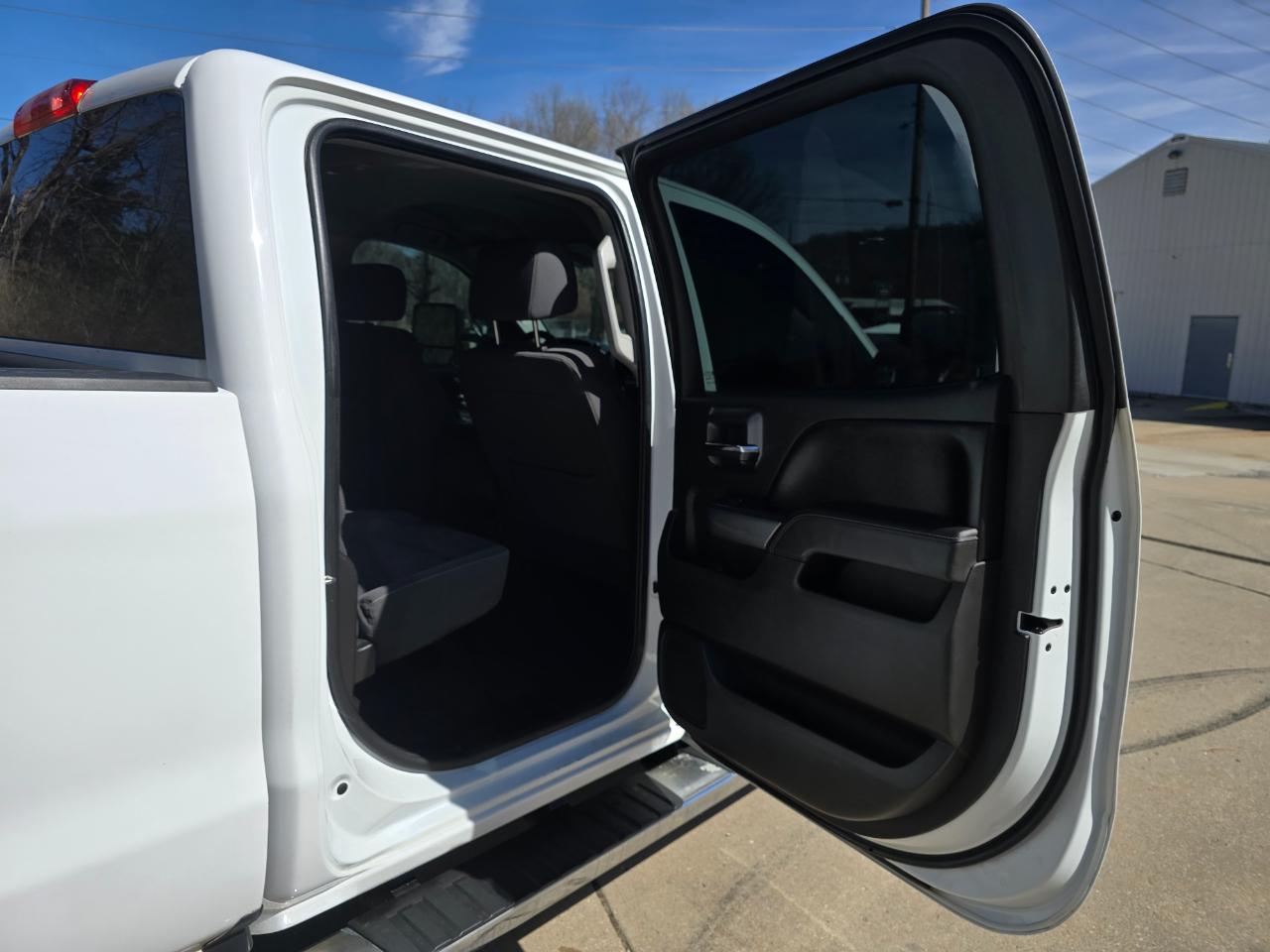 Chevrolet Silverado 2500HD LT Crew Cab 4WD 2017