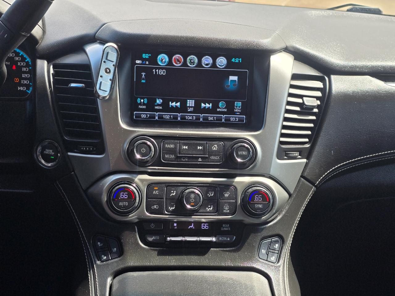 Chevrolet Suburban Premier 4WD 2017