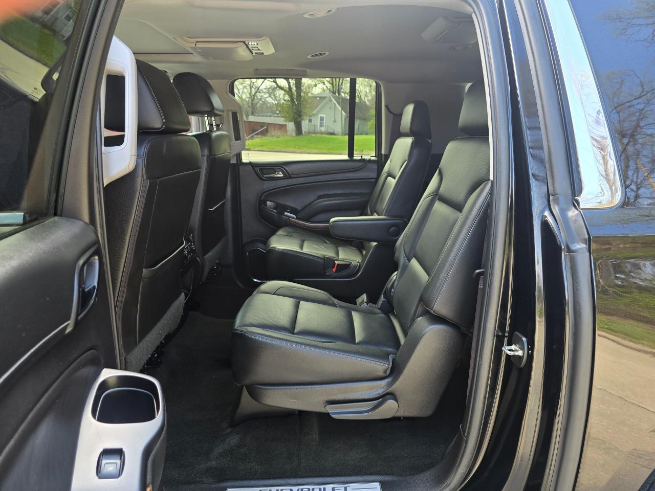 Chevrolet Suburban Premier 4WD 2017