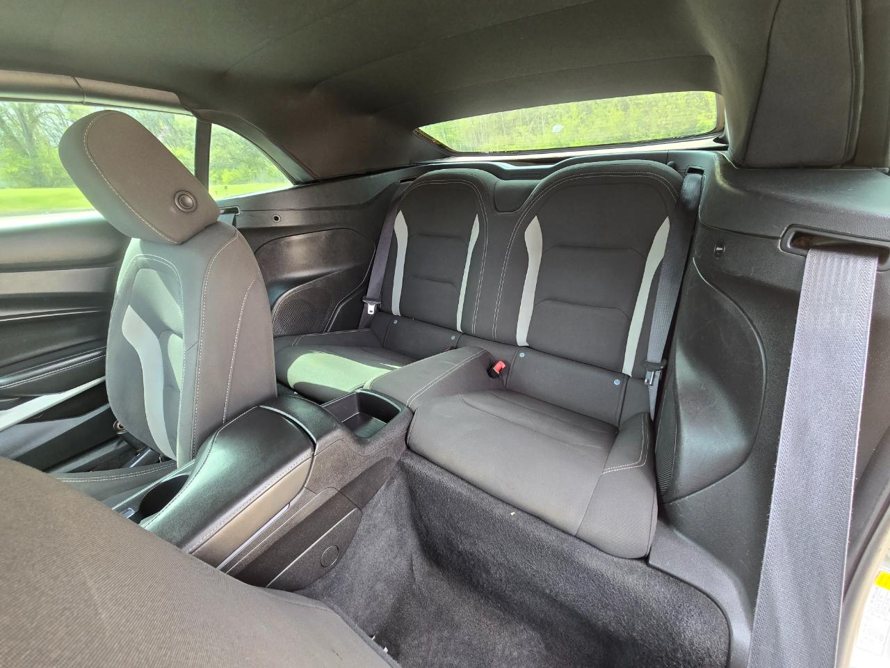 Chevrolet Camaro 1LT Convertible 8A 2019