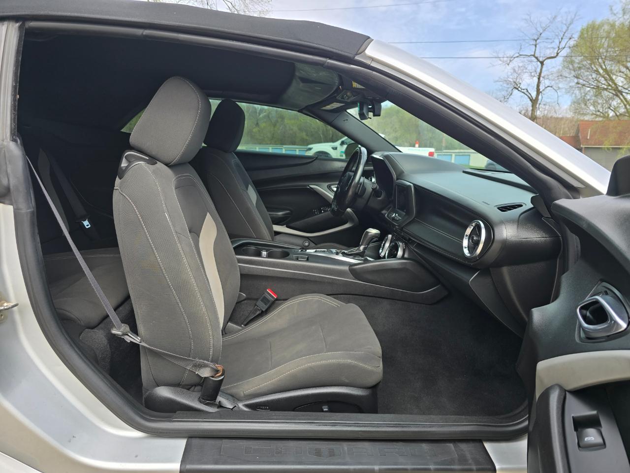 Chevrolet Camaro 1LT Convertible 8A 2019