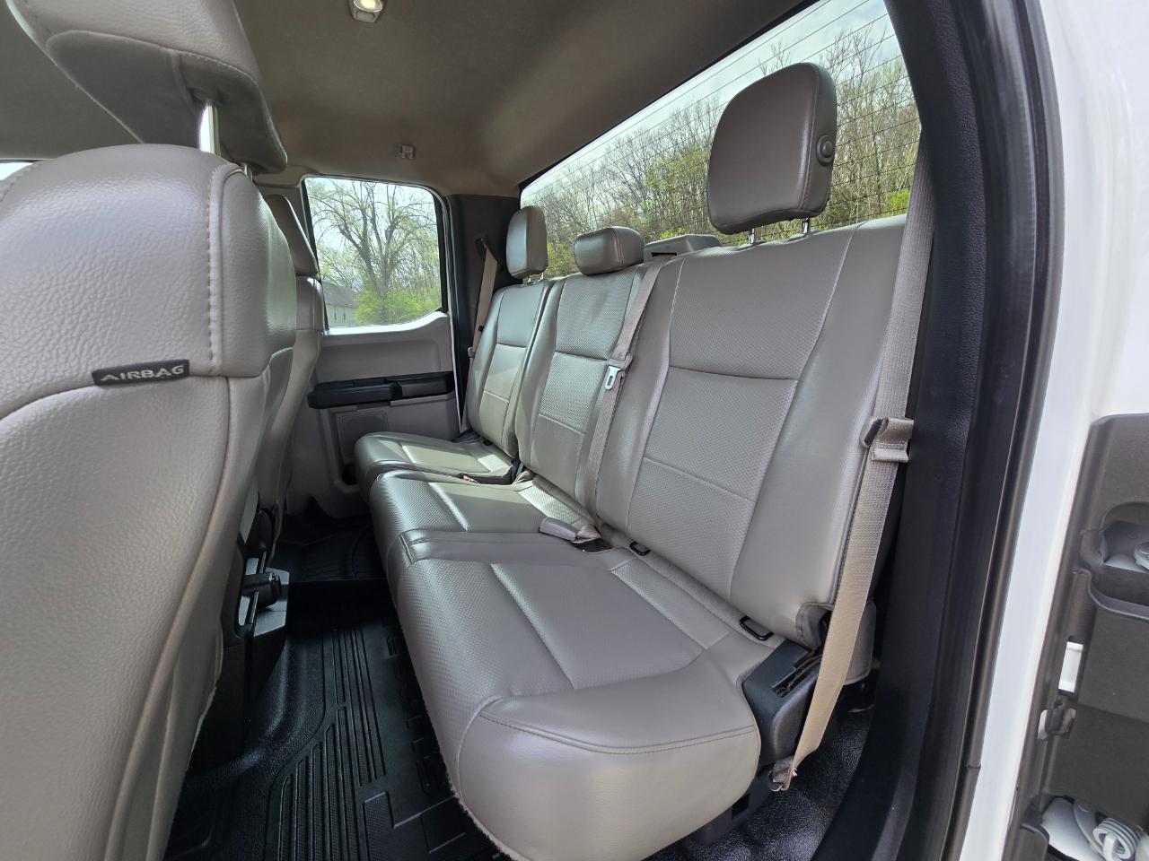 Ford F-250 SD XL SuperCab Long Bed 4WD 2017