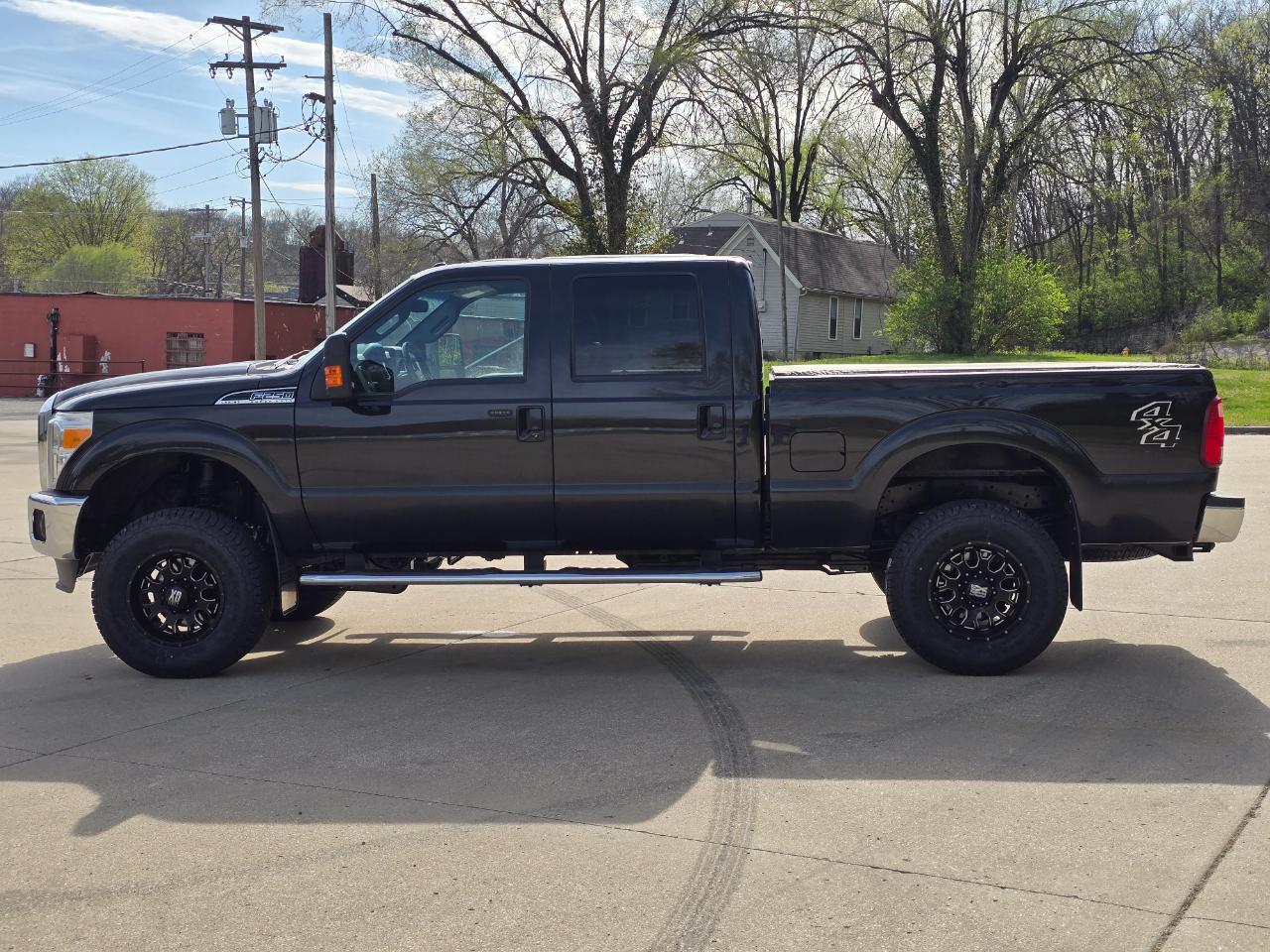 Ford F-250 SD Lariat Crew Cab 4WD 2015