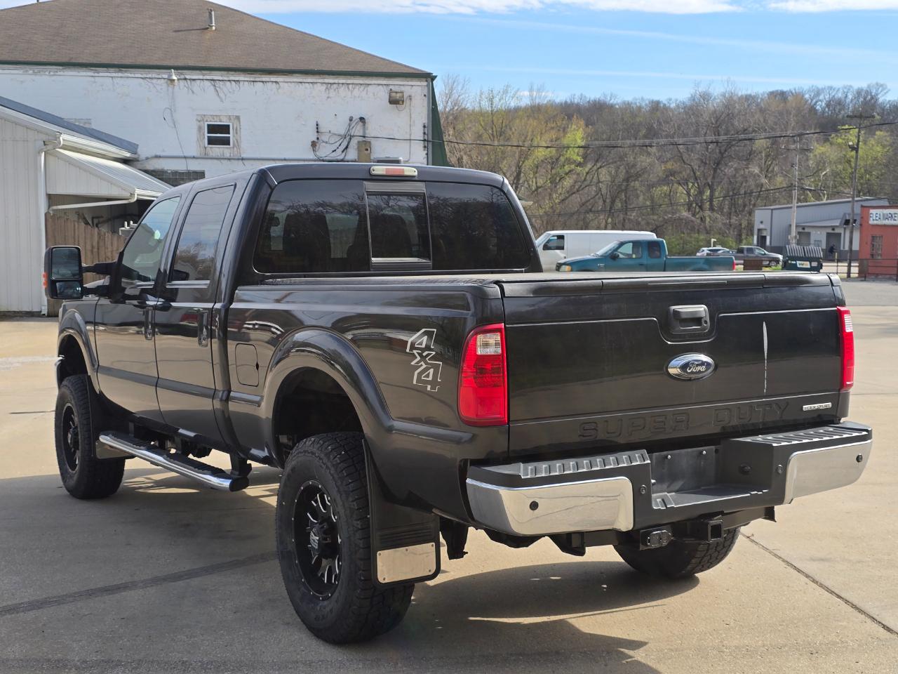 Ford F-250 SD Lariat Crew Cab 4WD 2015