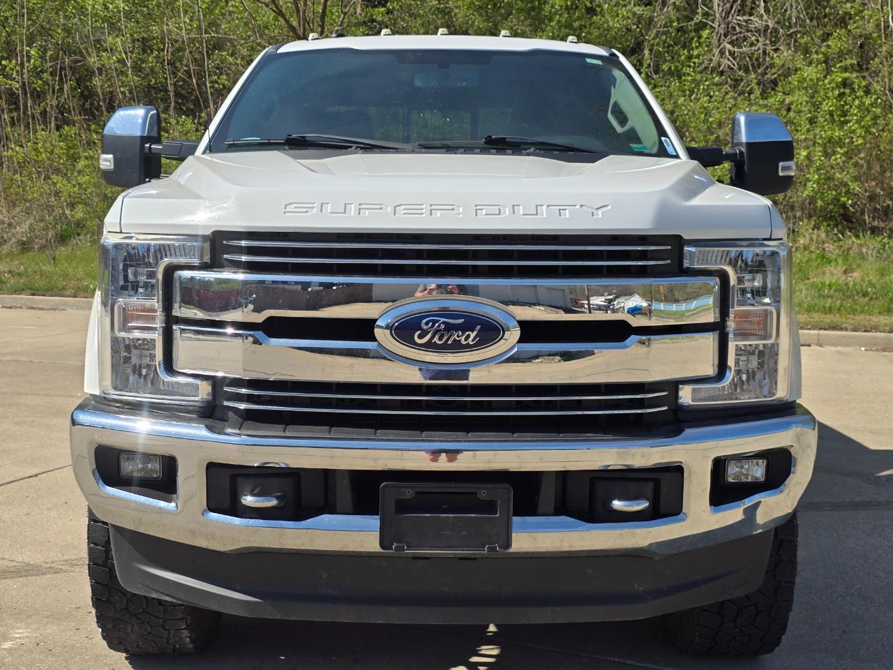 Ford F-250 SD Lariat Crew Cab 4WD 2018