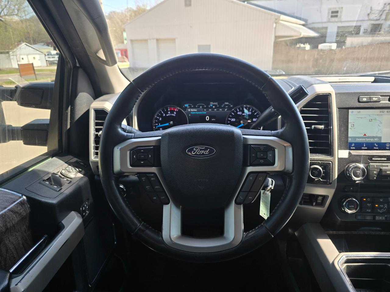 Ford F-250 SD Lariat Crew Cab 4WD 2018