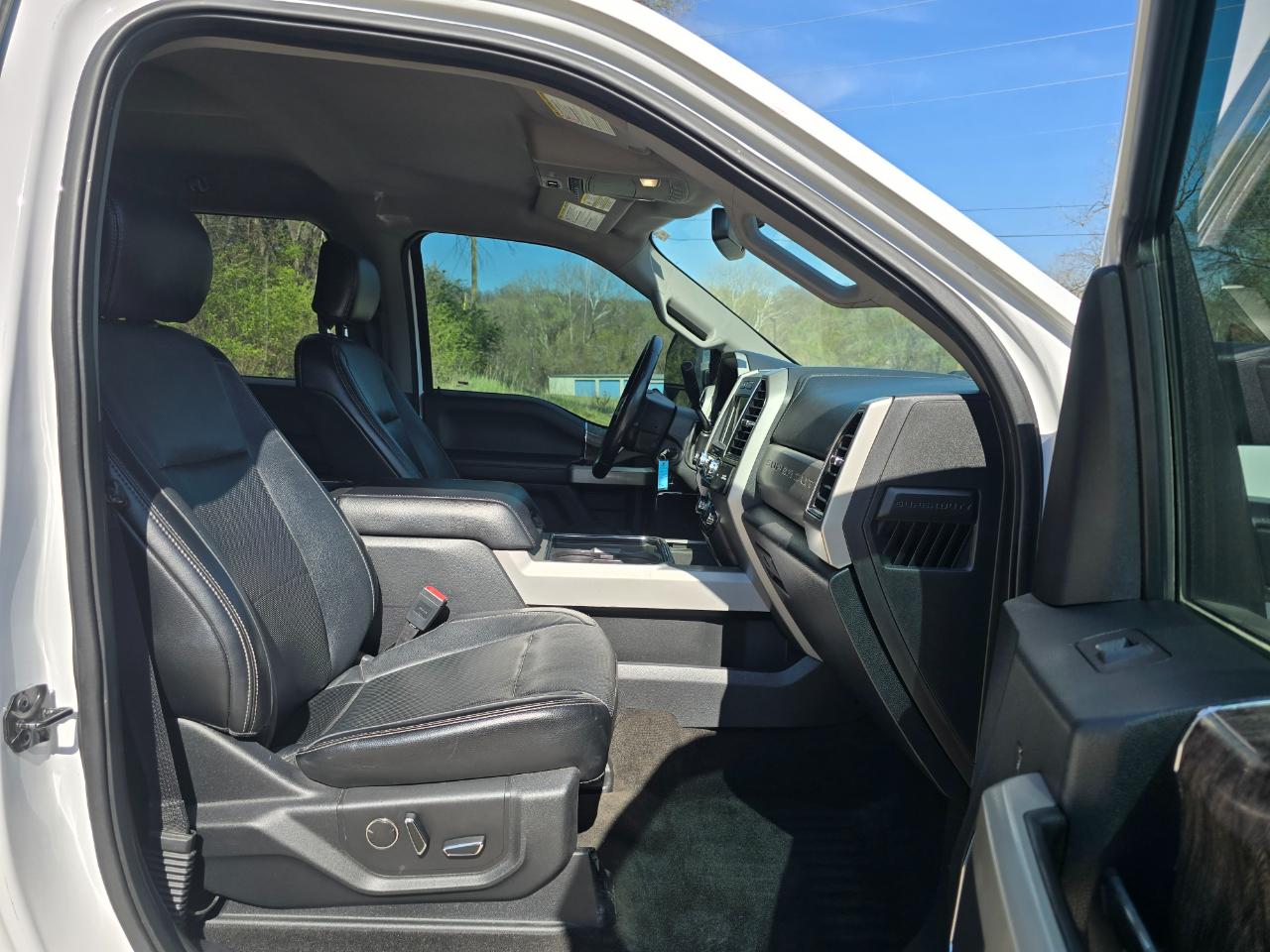 Ford F-250 SD Lariat Crew Cab 4WD 2018