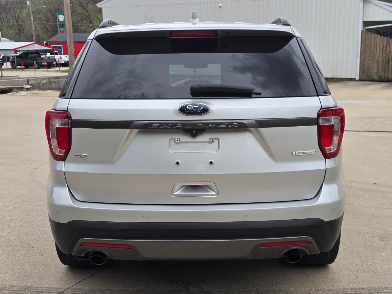 Ford Explorer XLT FWD 2017