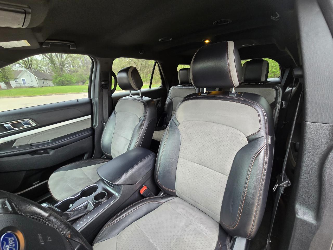 Ford Explorer XLT FWD 2017