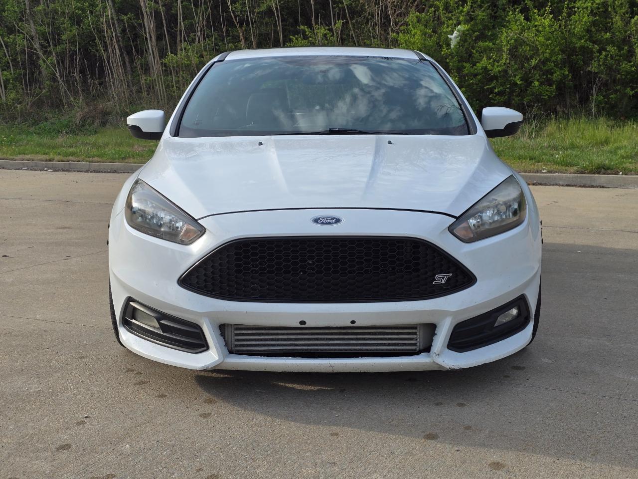 Ford Focus ST Hatch 2016