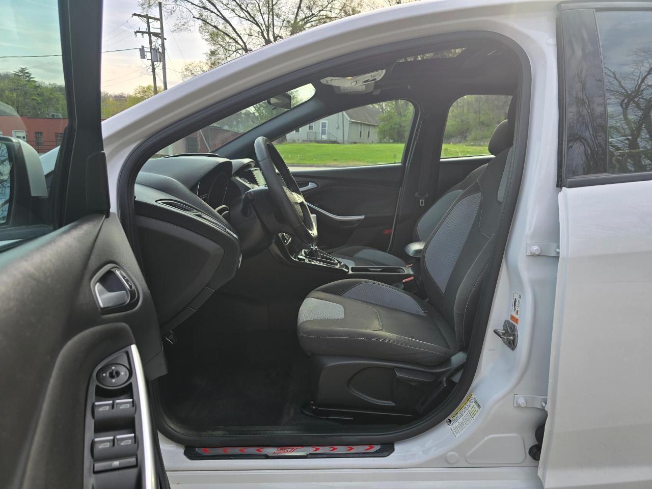 Ford Focus ST Hatch 2016