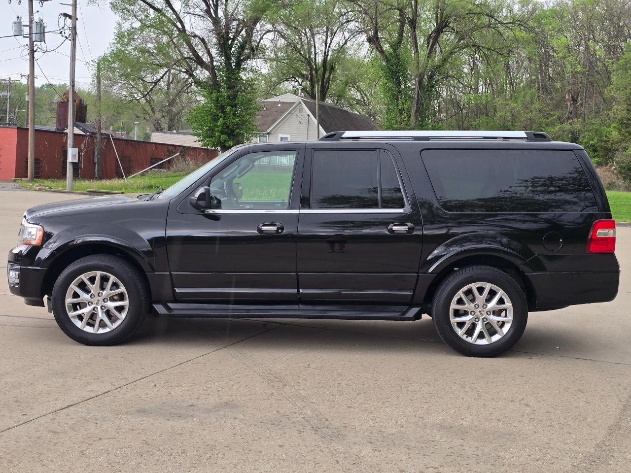 Ford Expedition EL Limited 4WD 2017
