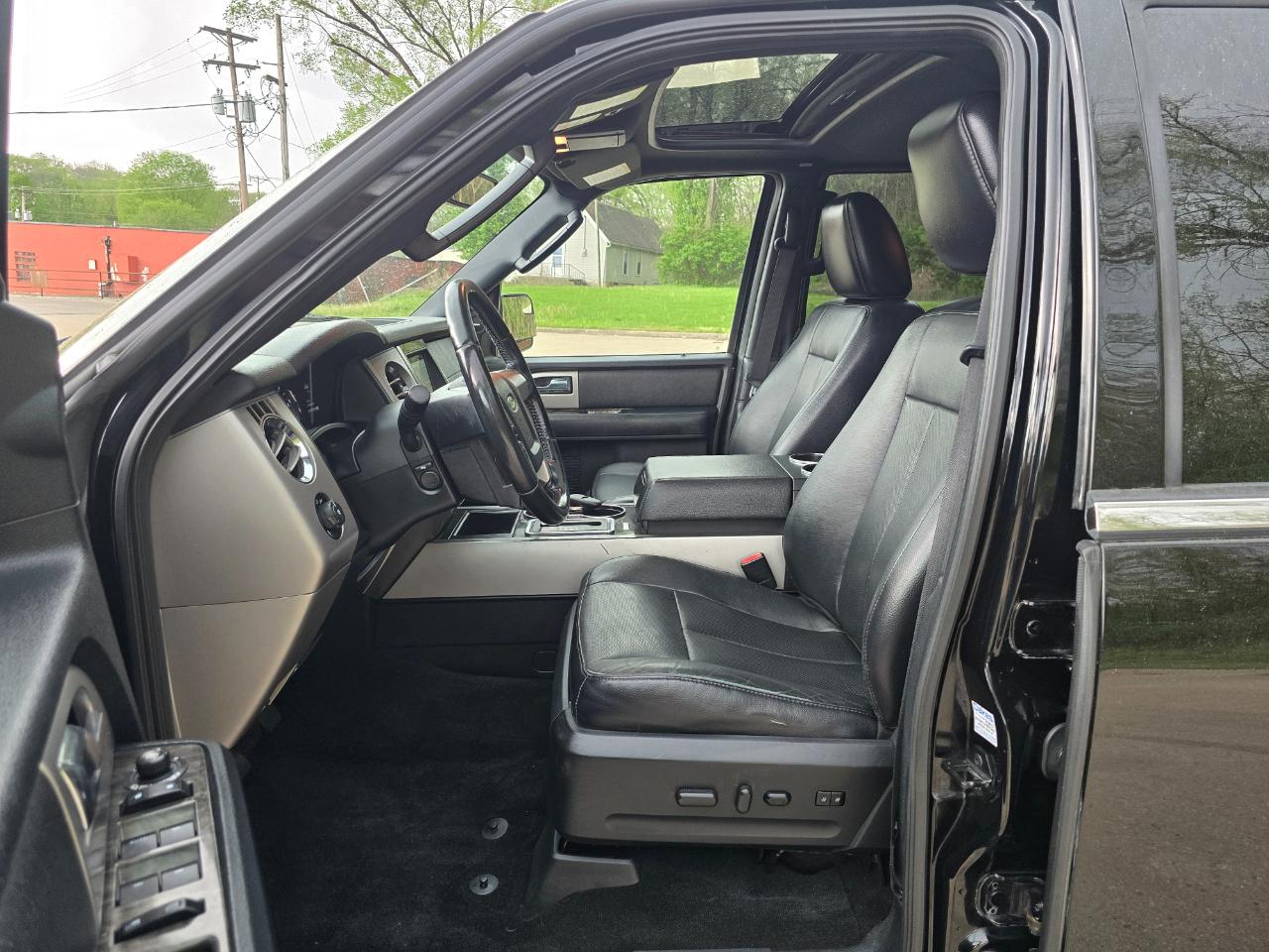 Ford Expedition EL Limited 4WD 2017