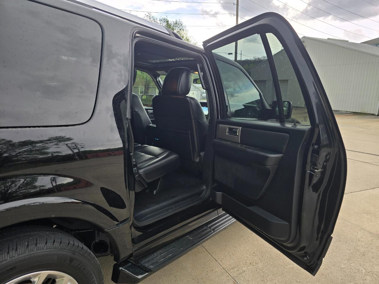 Ford Expedition EL Limited 4WD 2017