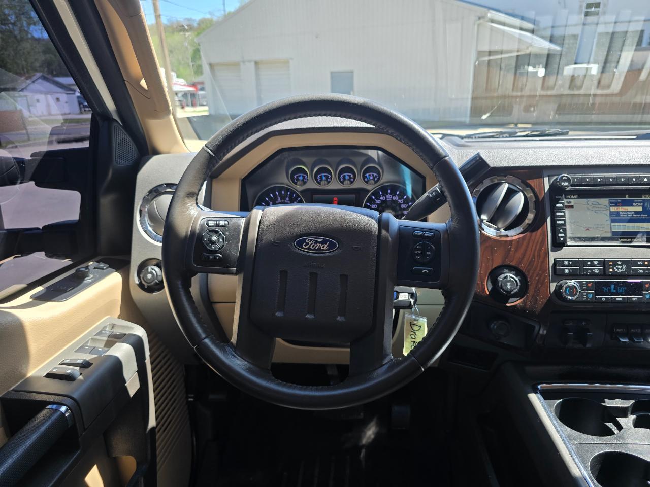 Ford F-250 SD Lariat Crew Cab 4WD 2012