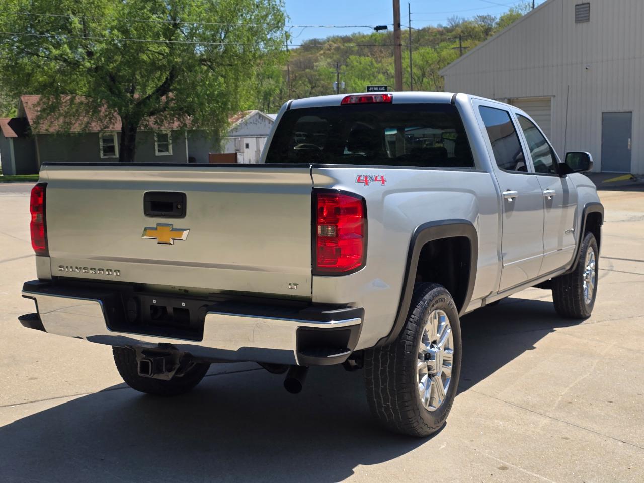 Chevrolet Silverado 2500HD LT Crew Cab Short Bed 4WD 2015