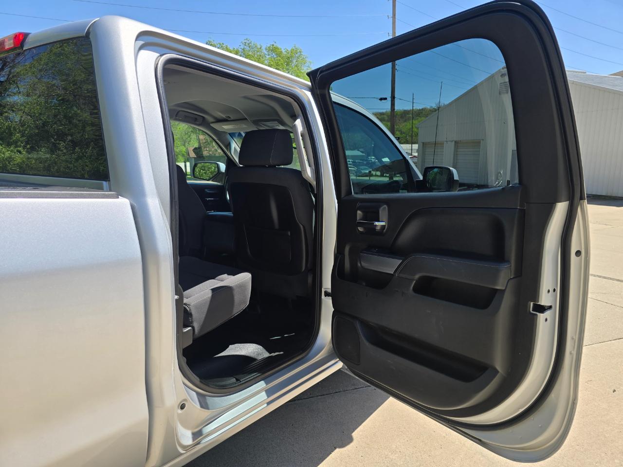 Chevrolet Silverado 2500HD LT Crew Cab Short Bed 4WD 2015