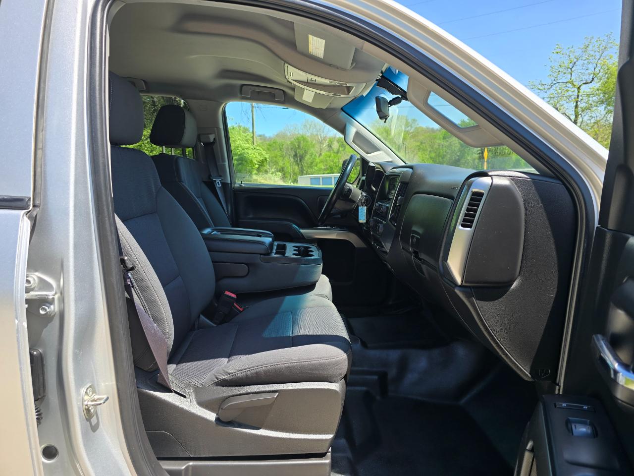 Chevrolet Silverado 2500HD LT Crew Cab Short Bed 4WD 2015