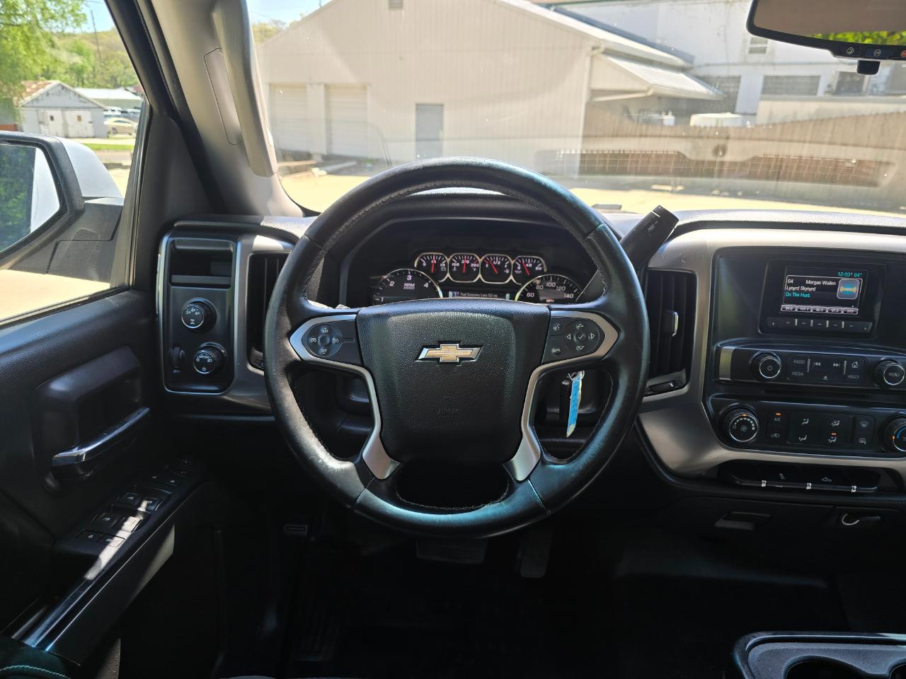 Chevrolet Silverado 2500HD LT Crew Cab Short Bed 4WD 2015