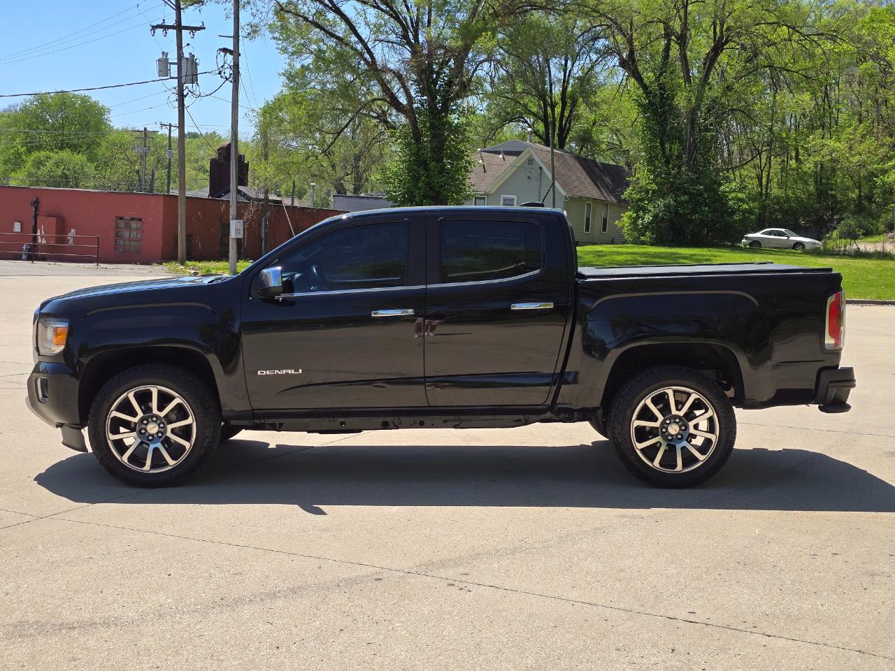 GMC Canyon Denali Crew Cab 4WD 2019