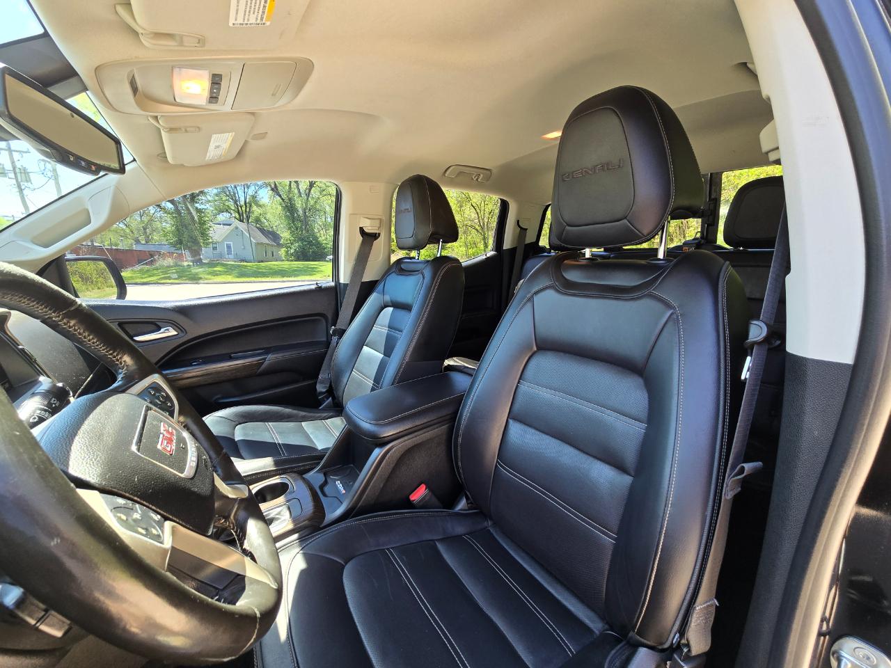 GMC Canyon Denali Crew Cab 4WD 2019