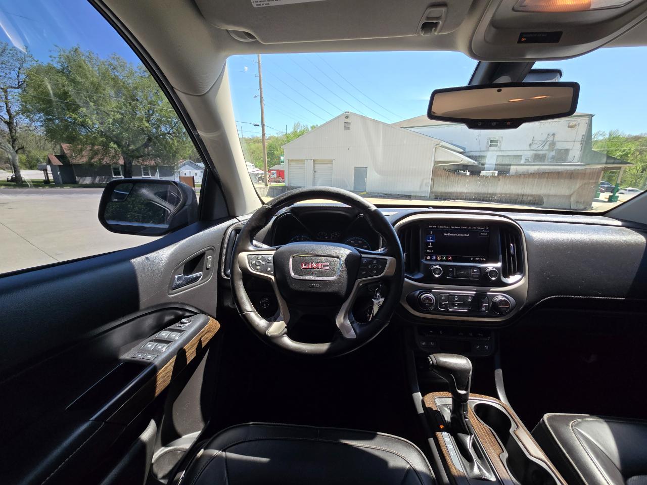 GMC Canyon Denali Crew Cab 4WD 2019