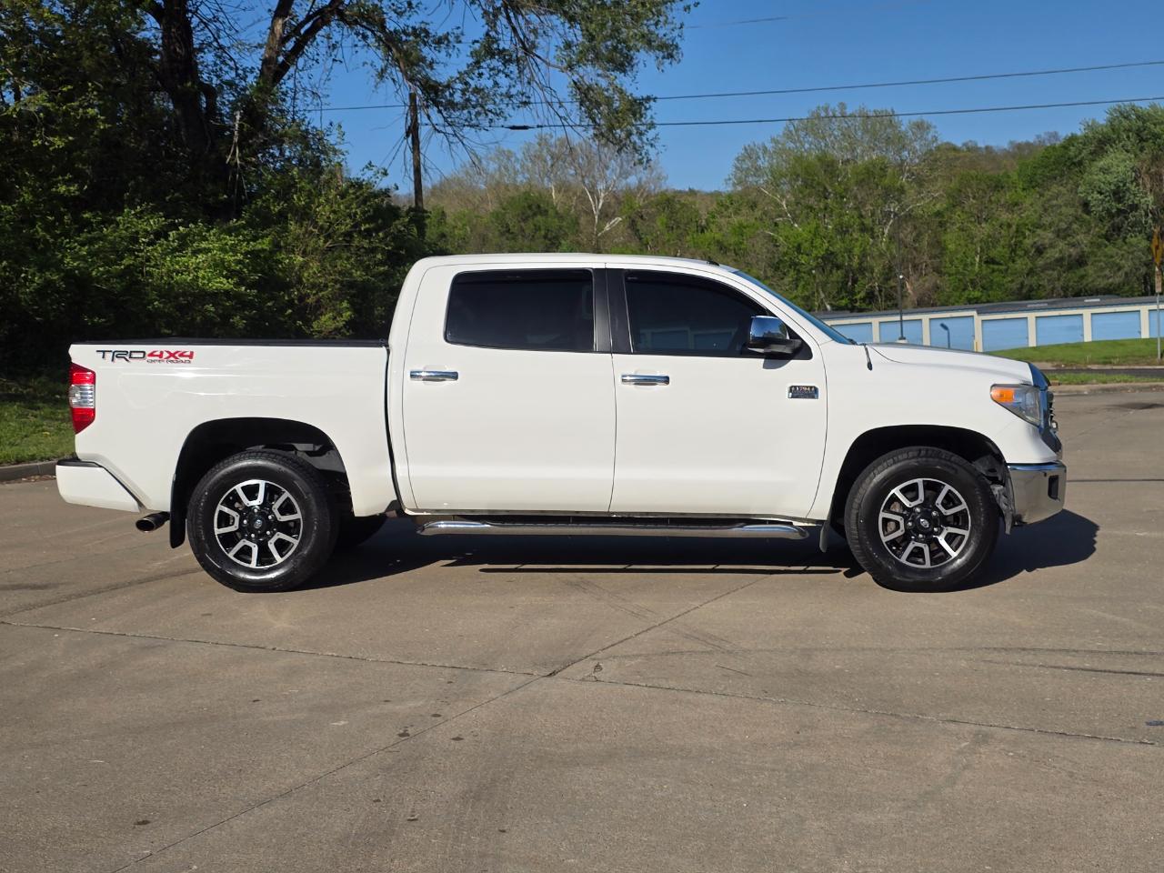 Toyota Tundra 1794 CrewMax 4WD 2017