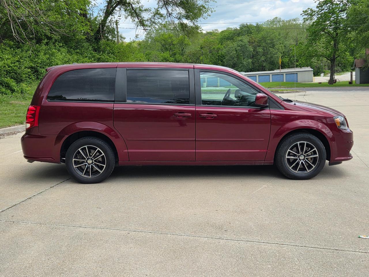 Dodge Grand Caravan SE 2017
