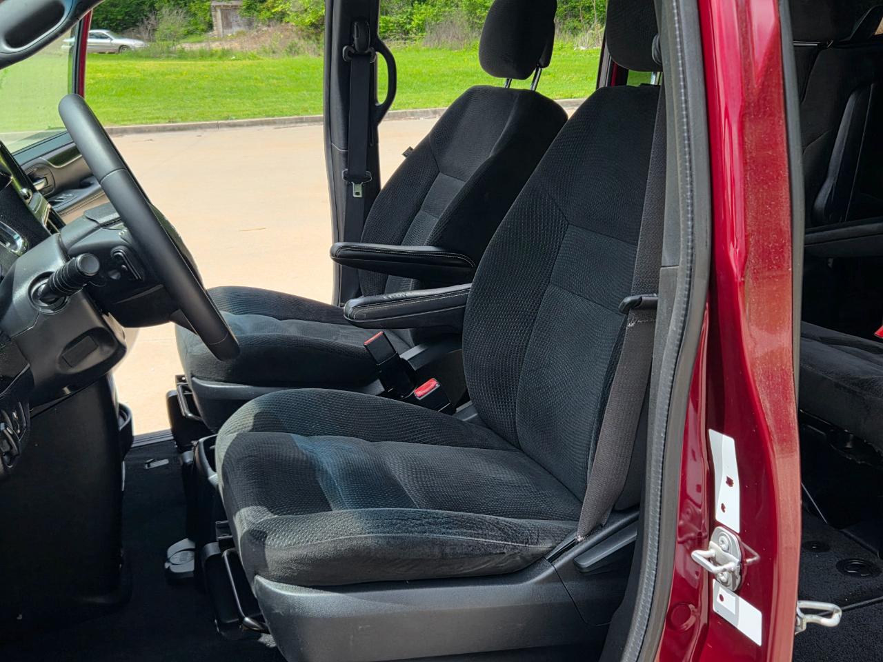 Dodge Grand Caravan SE 2017