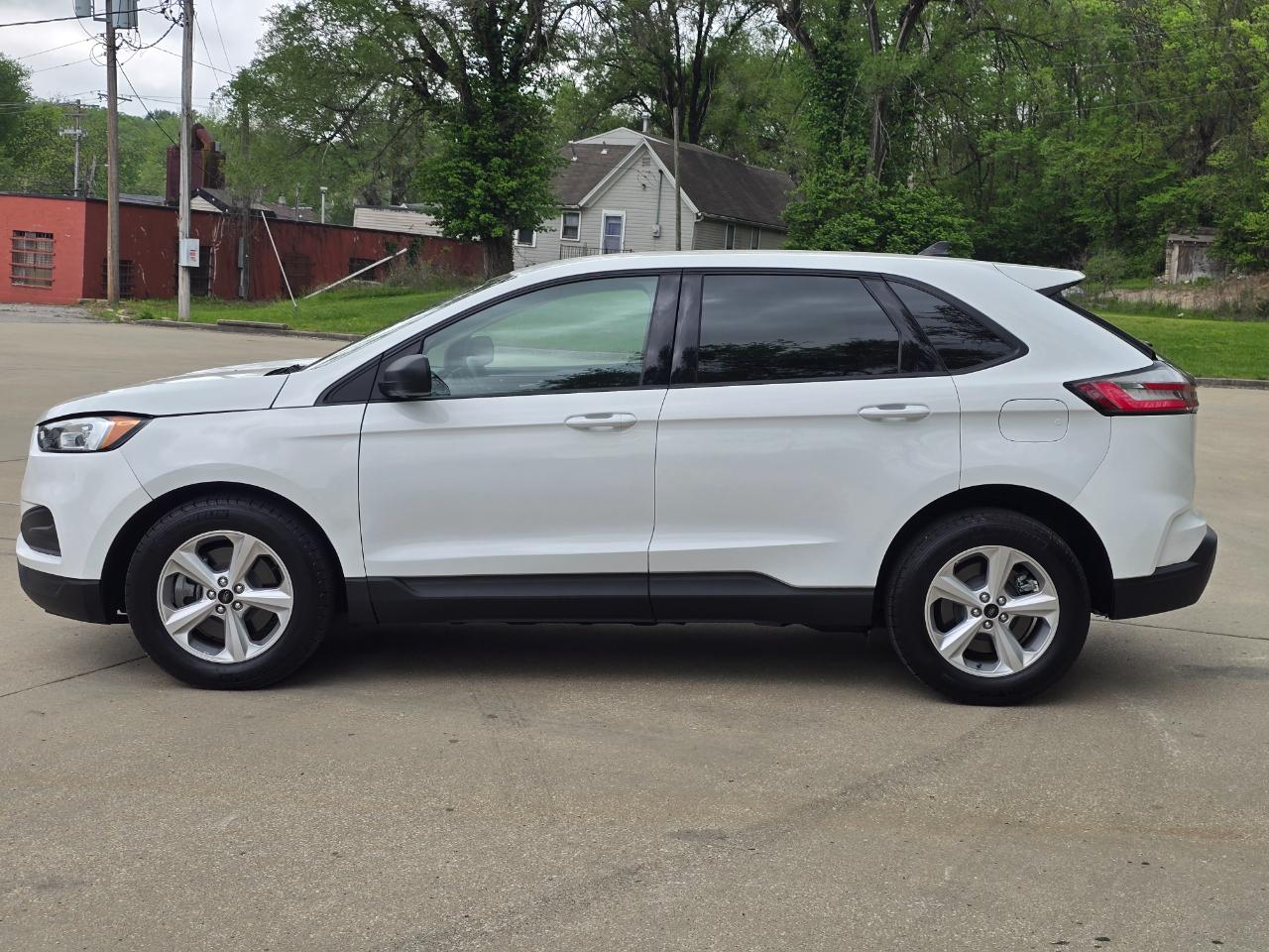 Ford Edge SE 2024