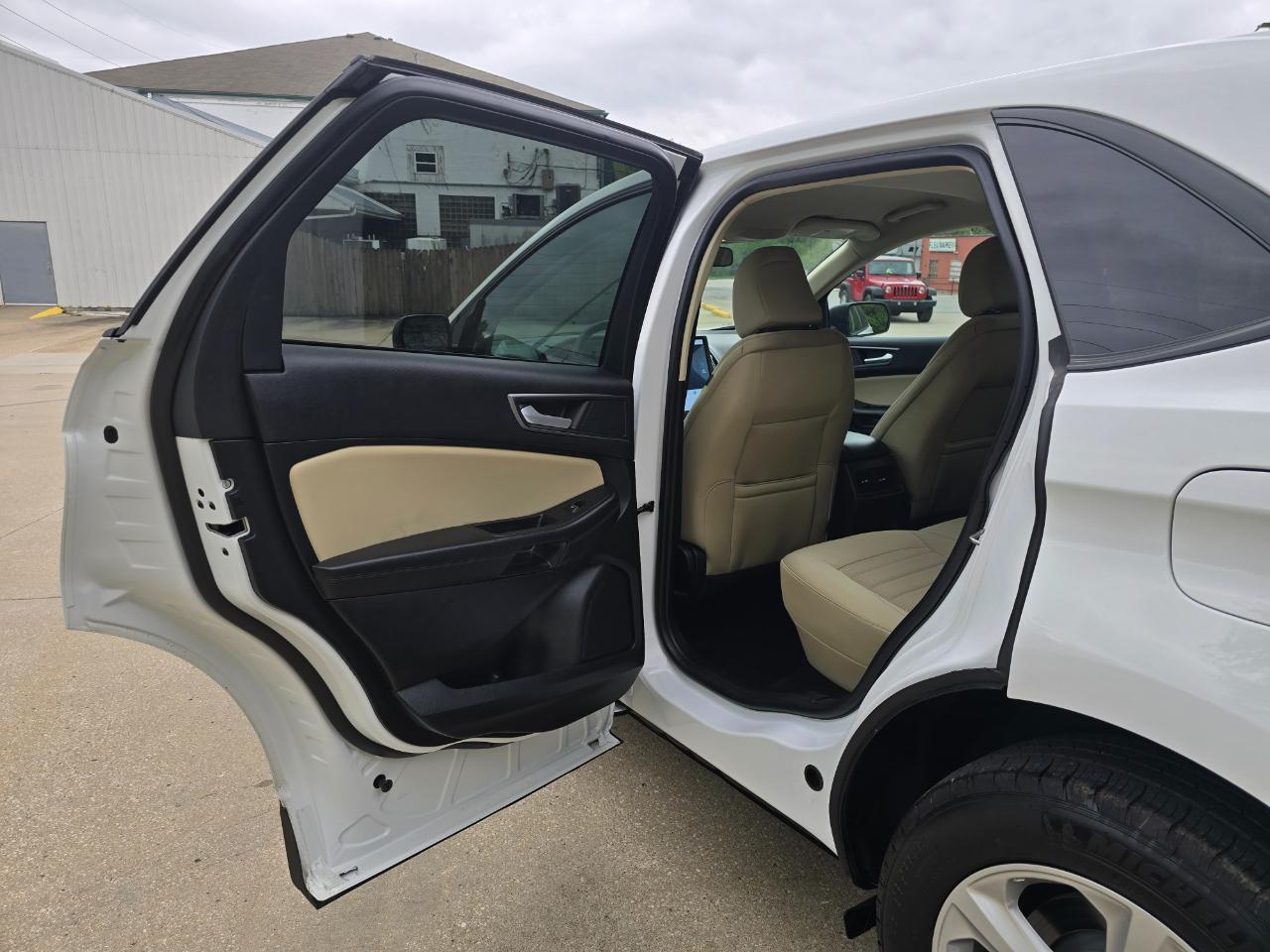 Ford Edge SE 2024