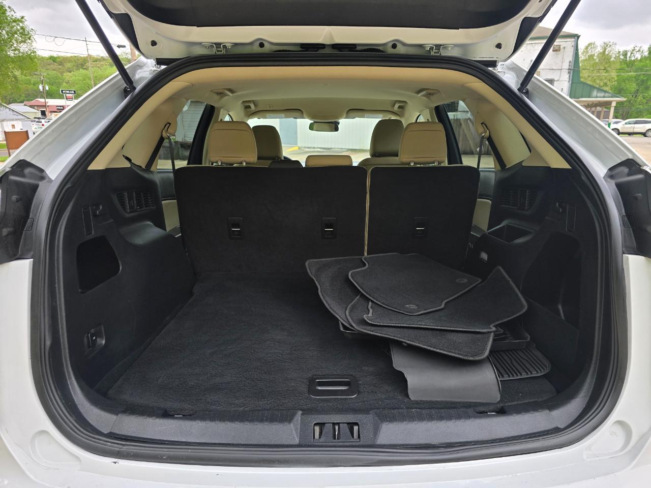 Ford Edge SE 2024