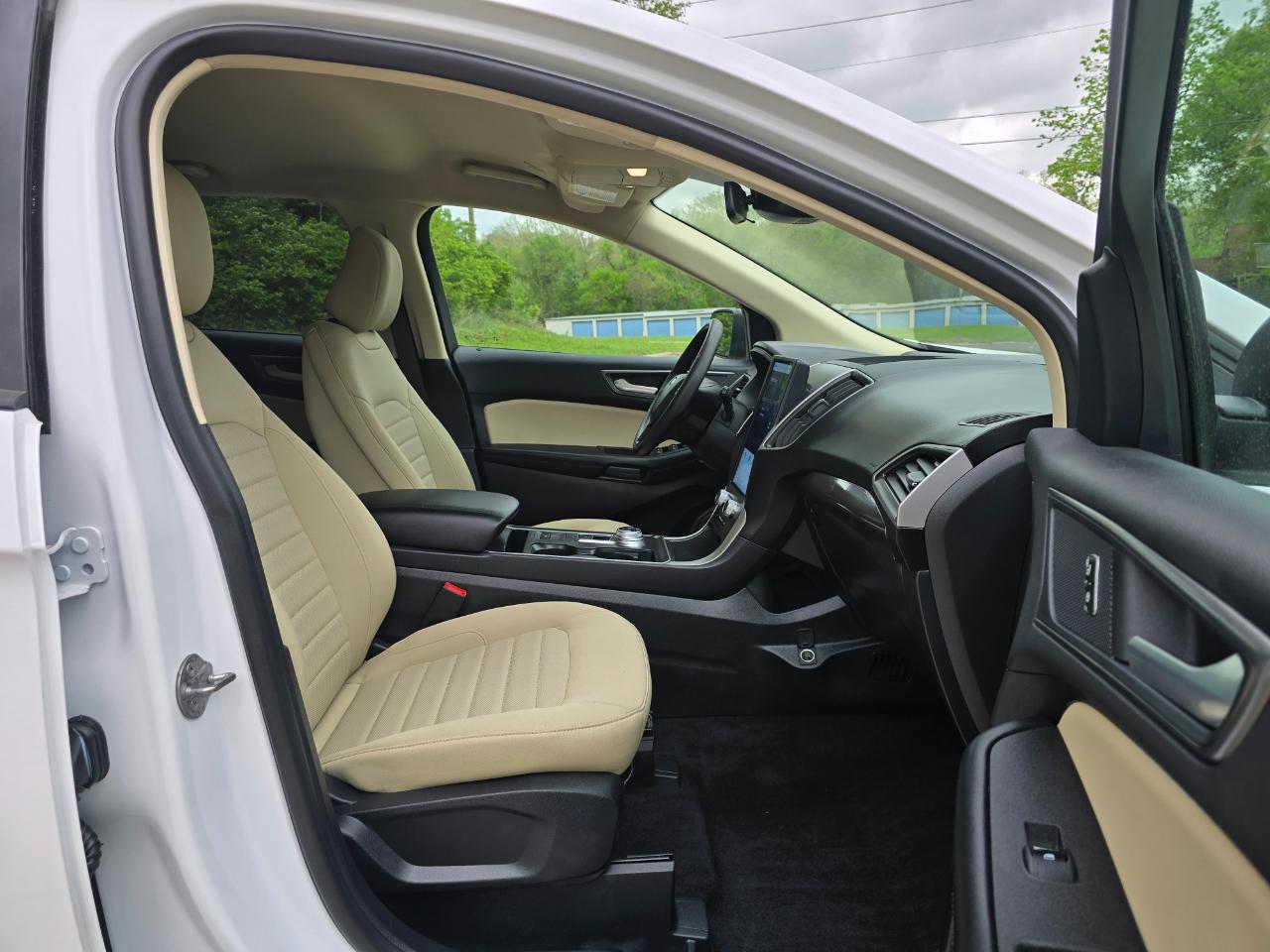 Ford Edge SE 2024