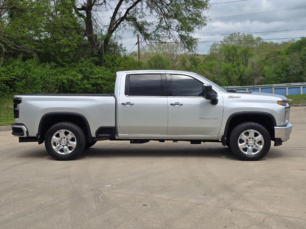 Chevrolet Silverado 2500HD LTZ Crew Cab 4WD 2020