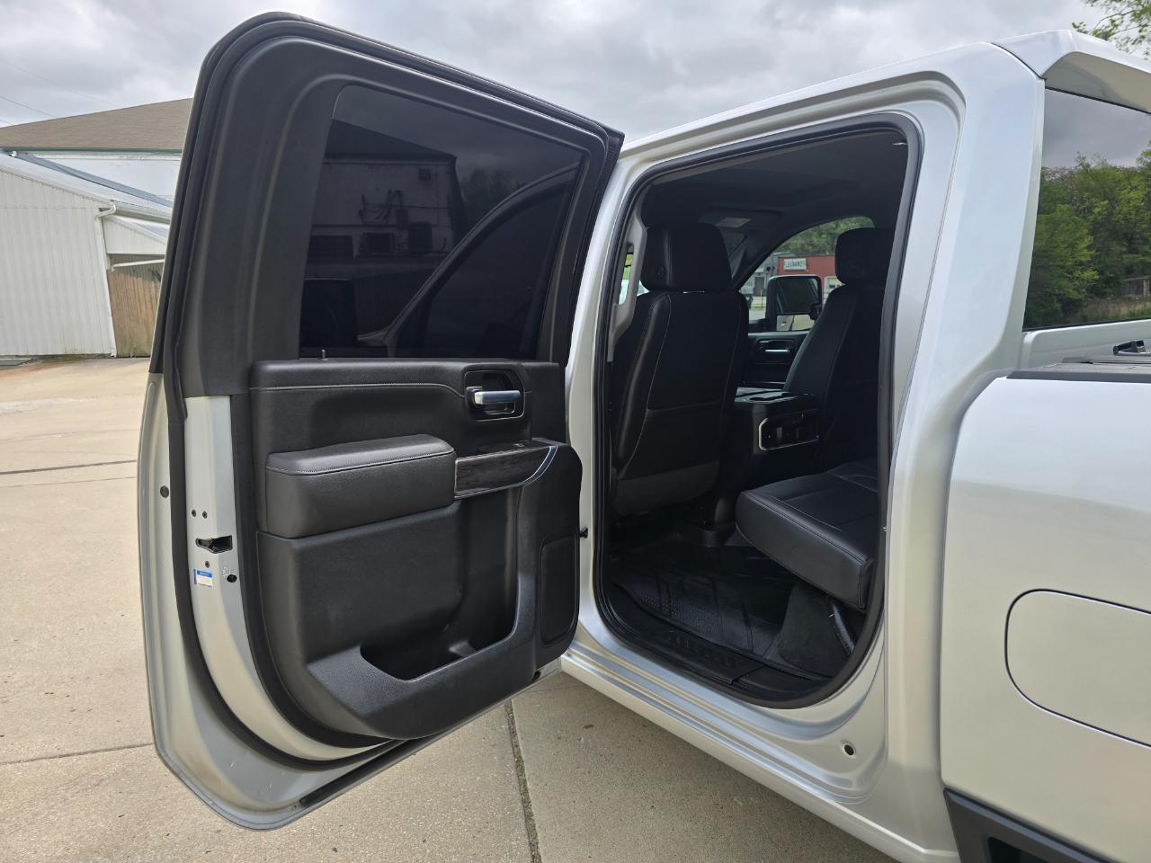 Chevrolet Silverado 2500HD LTZ Crew Cab 4WD 2020