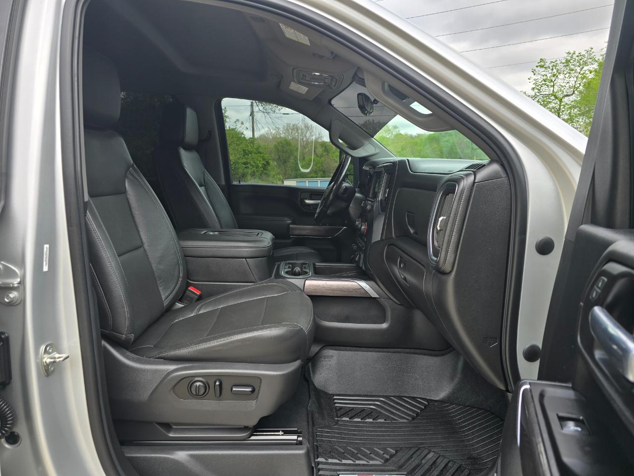 Chevrolet Silverado 2500HD LTZ Crew Cab 4WD 2020