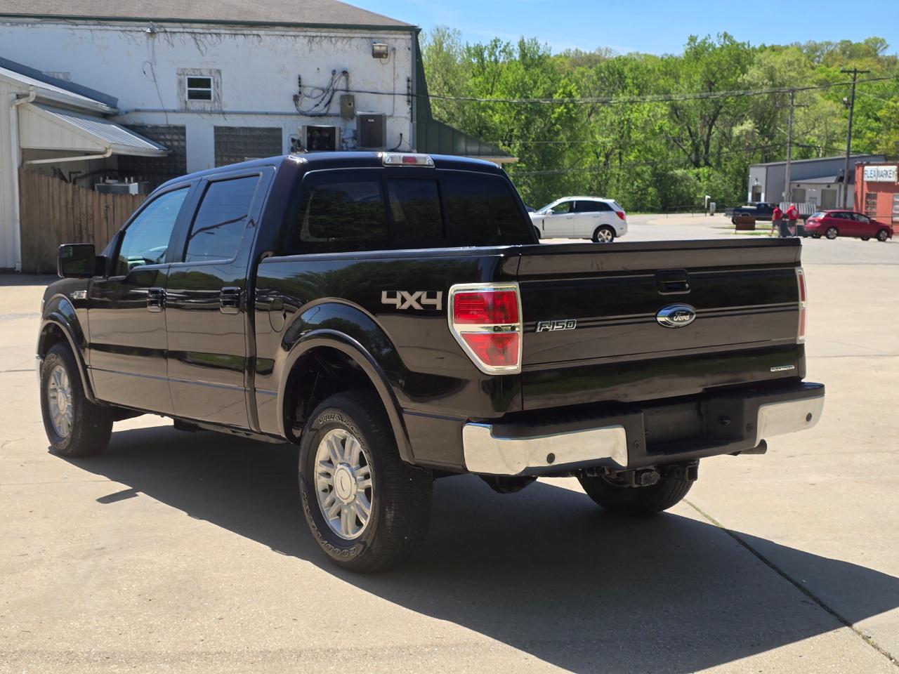 Ford F-150 Lariat 4WD SuperCrew 5.5' Box 2013