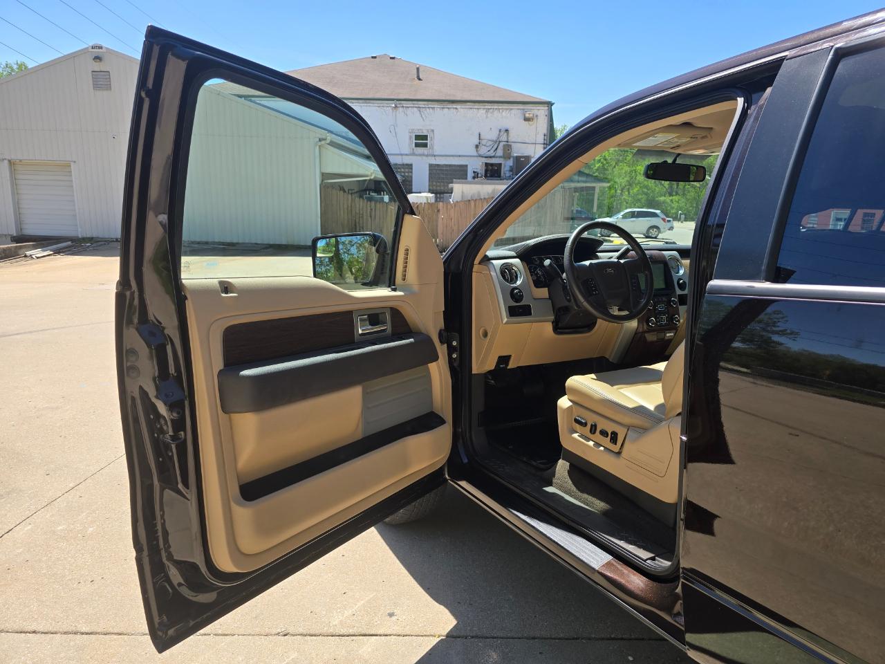 Ford F-150 Lariat 4WD SuperCrew 5.5' Box 2013