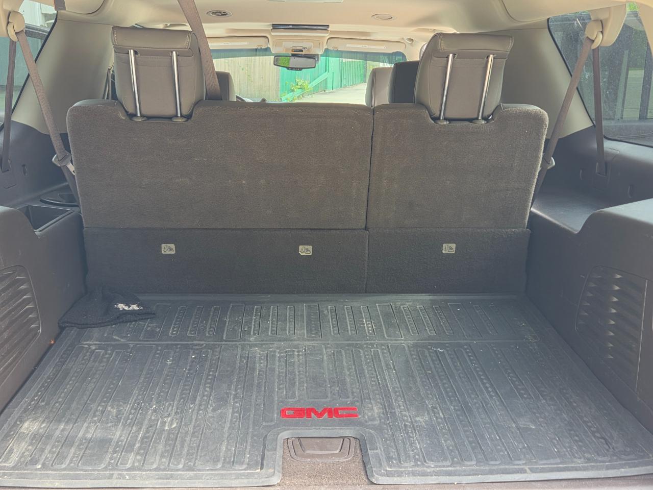 GMC Yukon XL Denali 4WD 2016