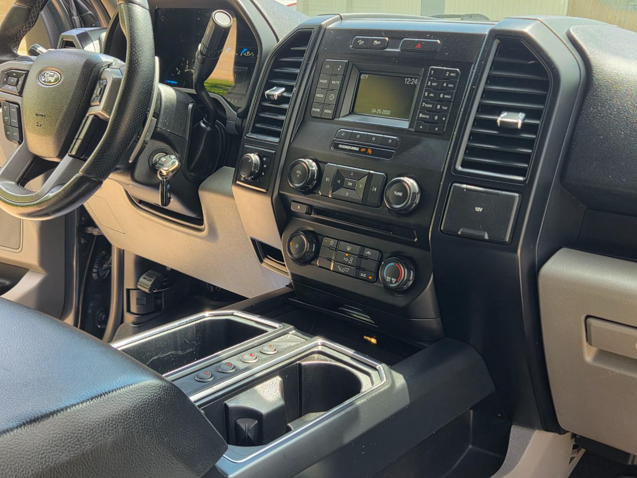 Ford F-150 XLT SuperCab 6.5-ft. Bed 4WD 2016