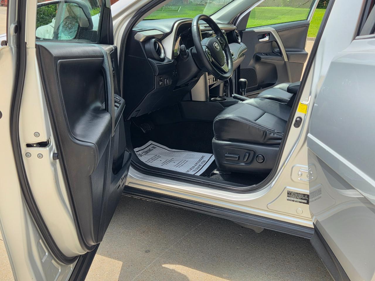 Toyota RAV4 Limited AWD 2014