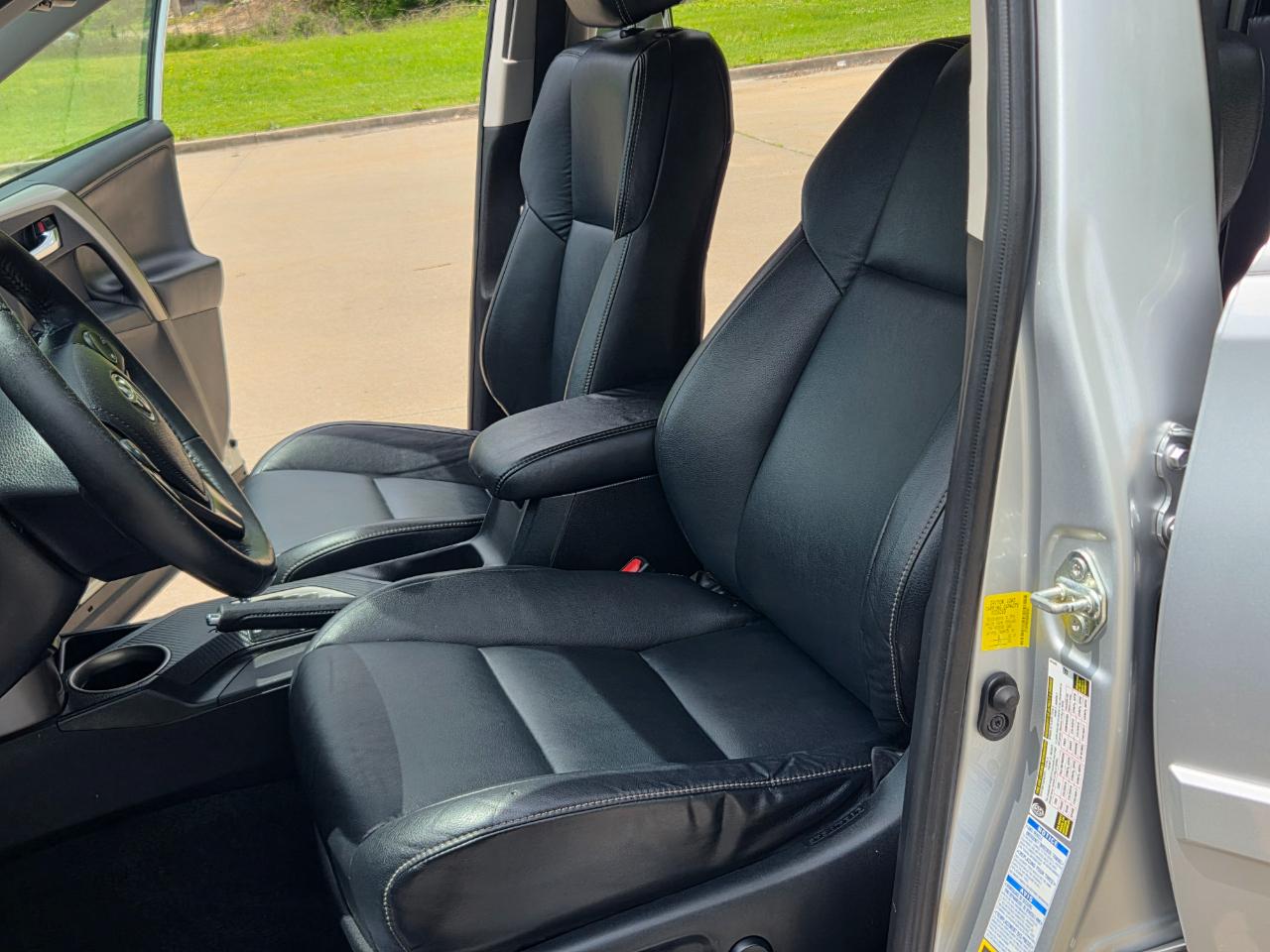 Toyota RAV4 Limited AWD 2014