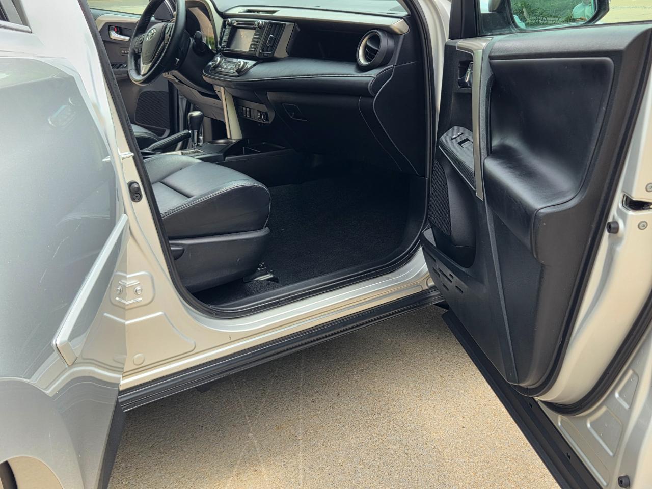 Toyota RAV4 Limited AWD 2014
